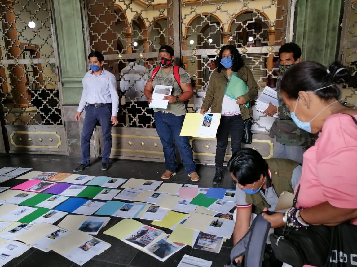 Representantes de los gremios del Frente Común en Defensa del Pueblo solicitan despensas y créditos en Palacio de Gobierno WhatsApp Image 2020-05-11 at 12.19.39