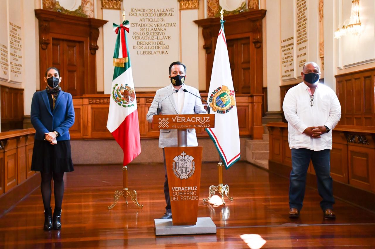 Asegura Gobernador que se dará con los responsables del homicidio de la alcaldesa de Jamapa WhatsApp Image 2020-11-11 at 2.25.18 PM