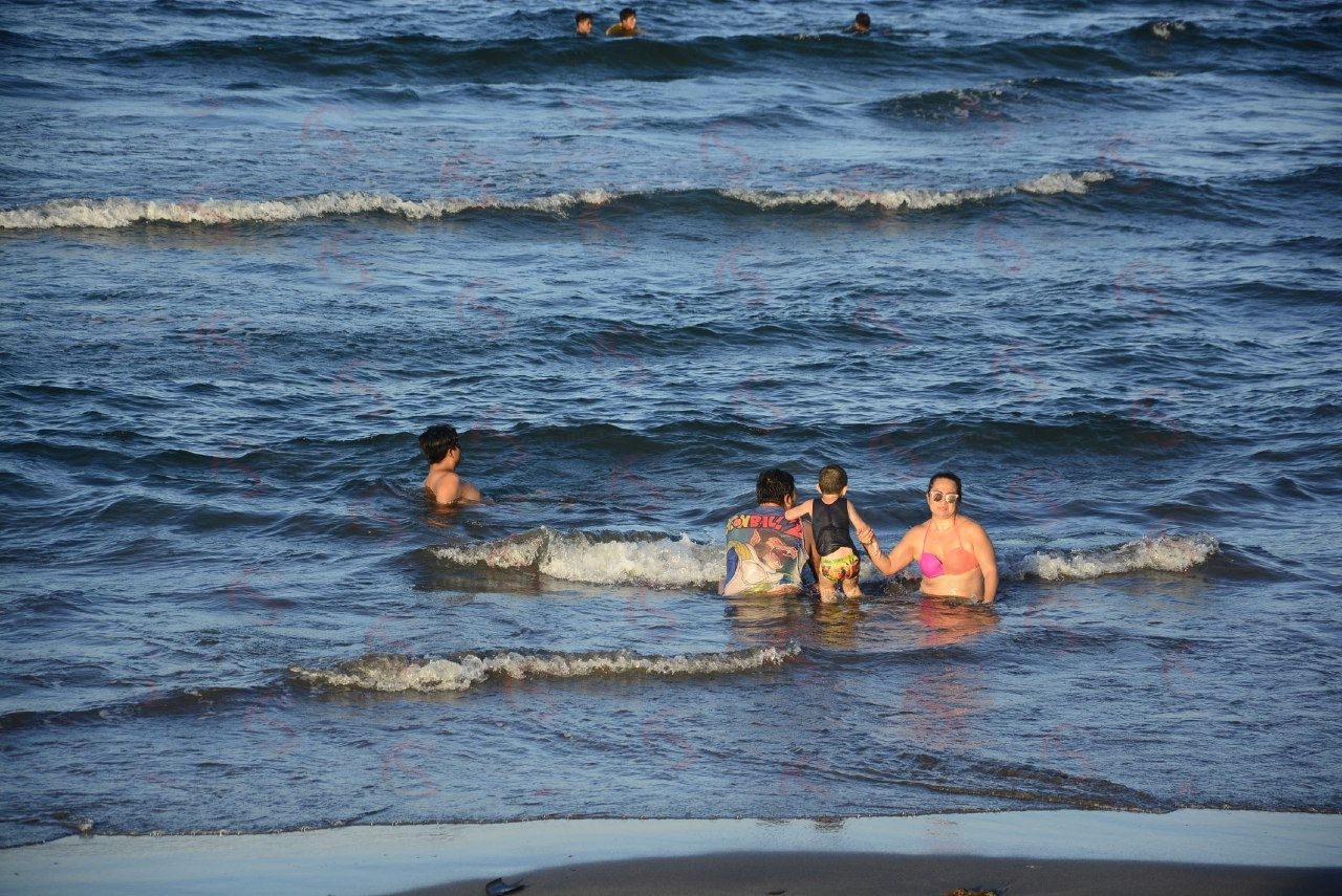 photo5645465809304266682