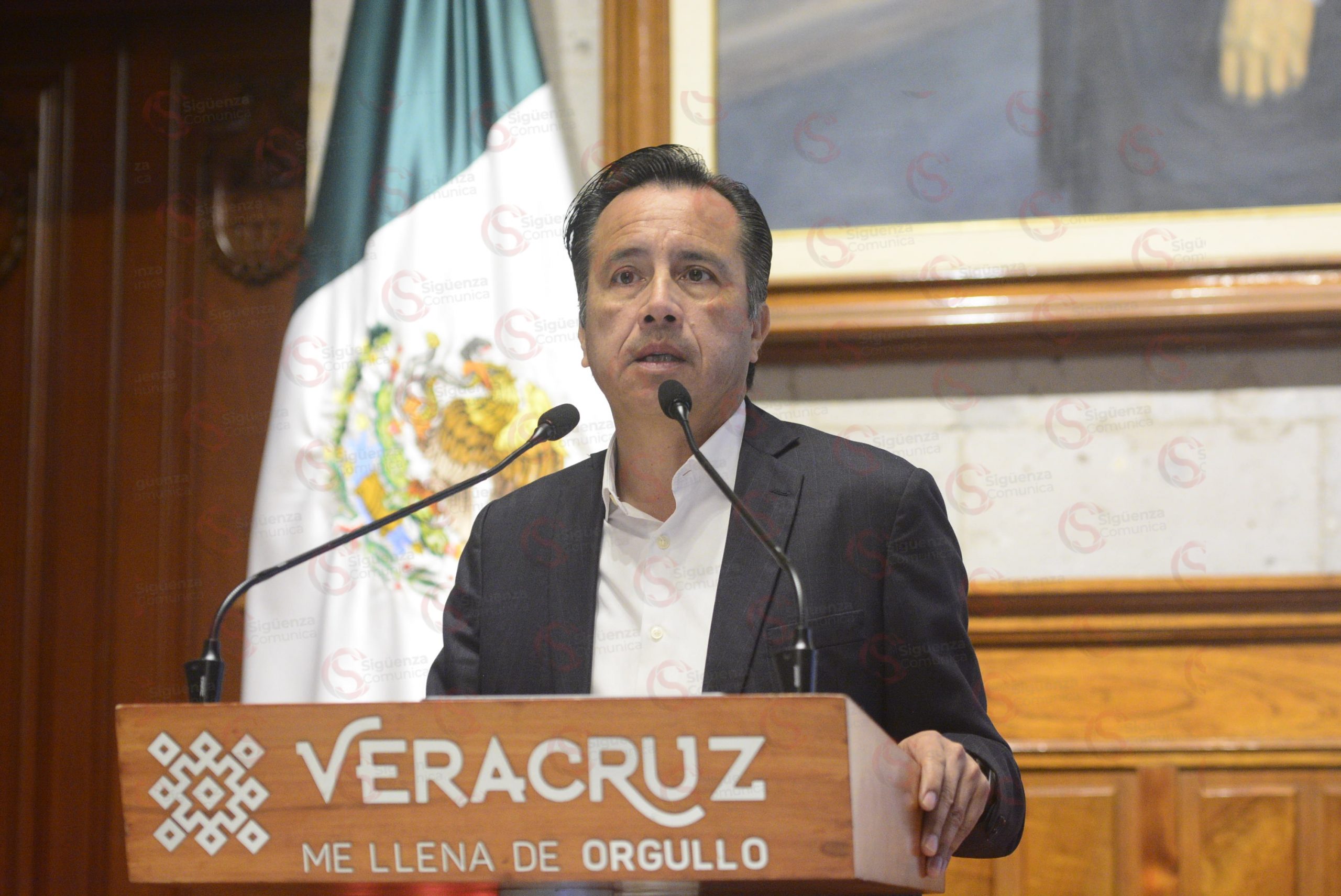 Gobernador Cuitláhuac García Jiménez deja solo a Coatzacoalcos. Photo_1659403479374