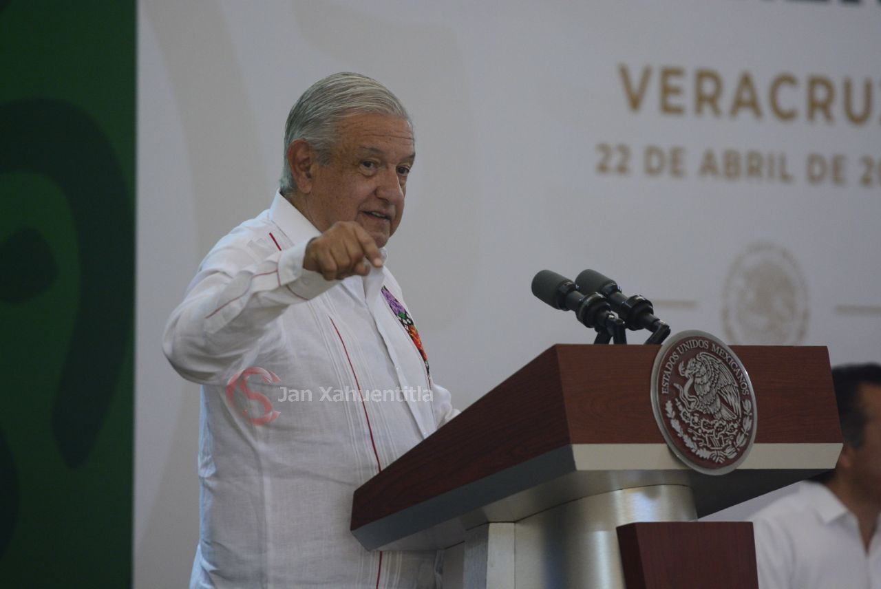 photo_5478664230308784084_y