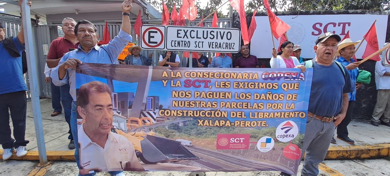 Campesinos afectados por el libramiento Xalapa- Perote exigen los pagos ponindemnización a la SCT. IMG-20221208-WA0118
