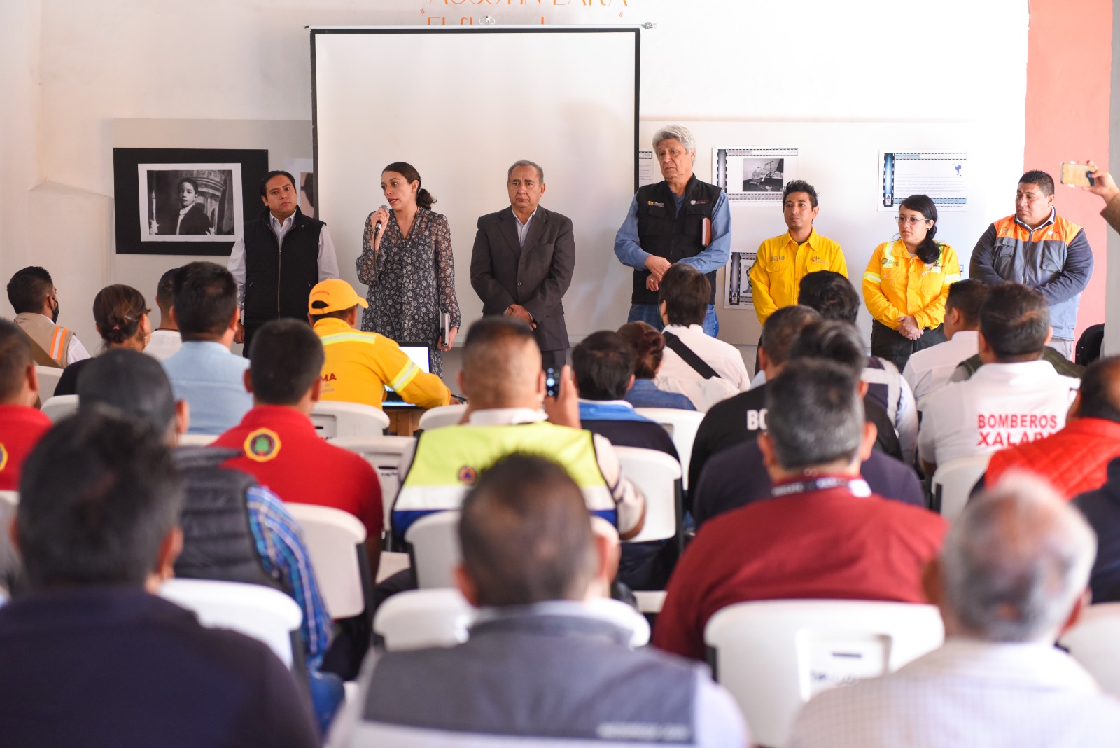 Capacitan a personal municipal en combate a incendios forestales y de pastizales. IMG-20230130-WA0016