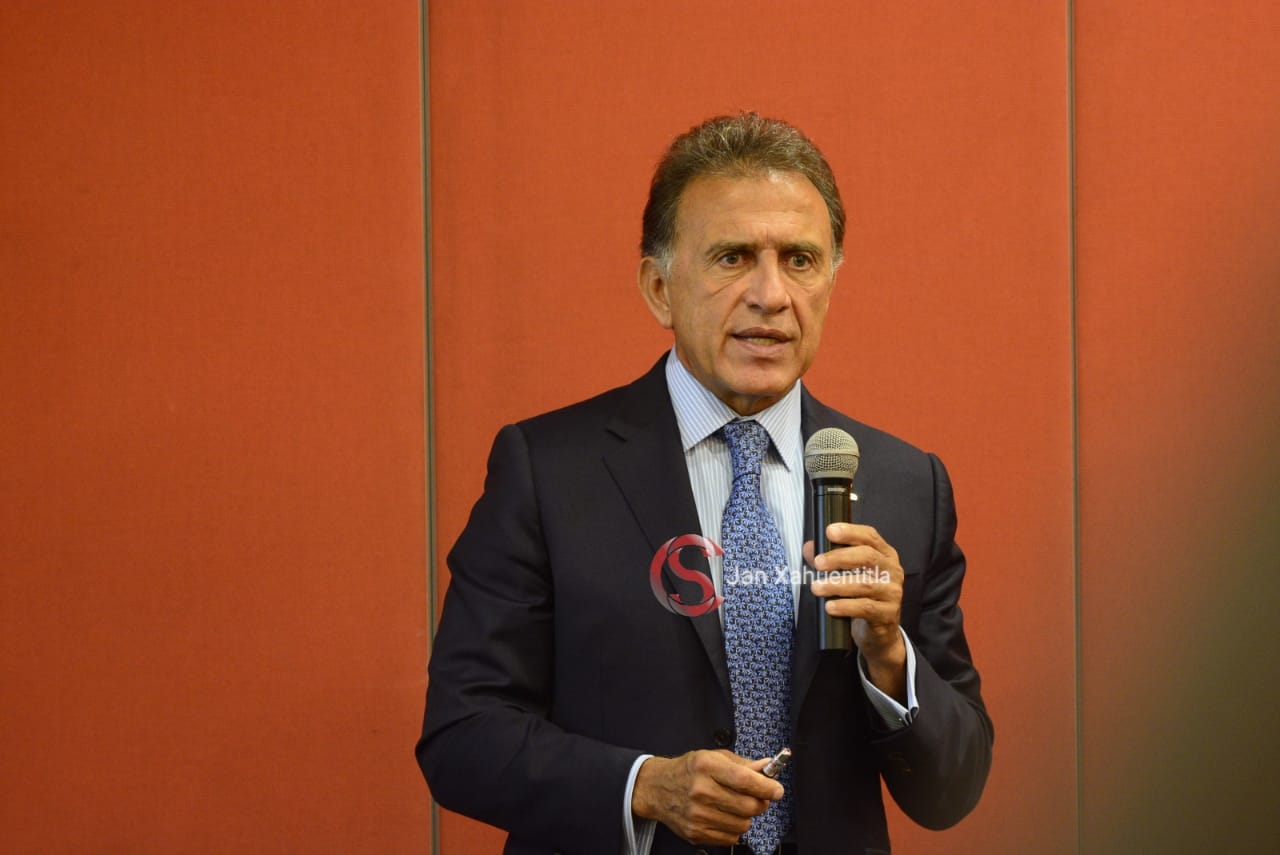 Miguel Ángel Yunes Linares