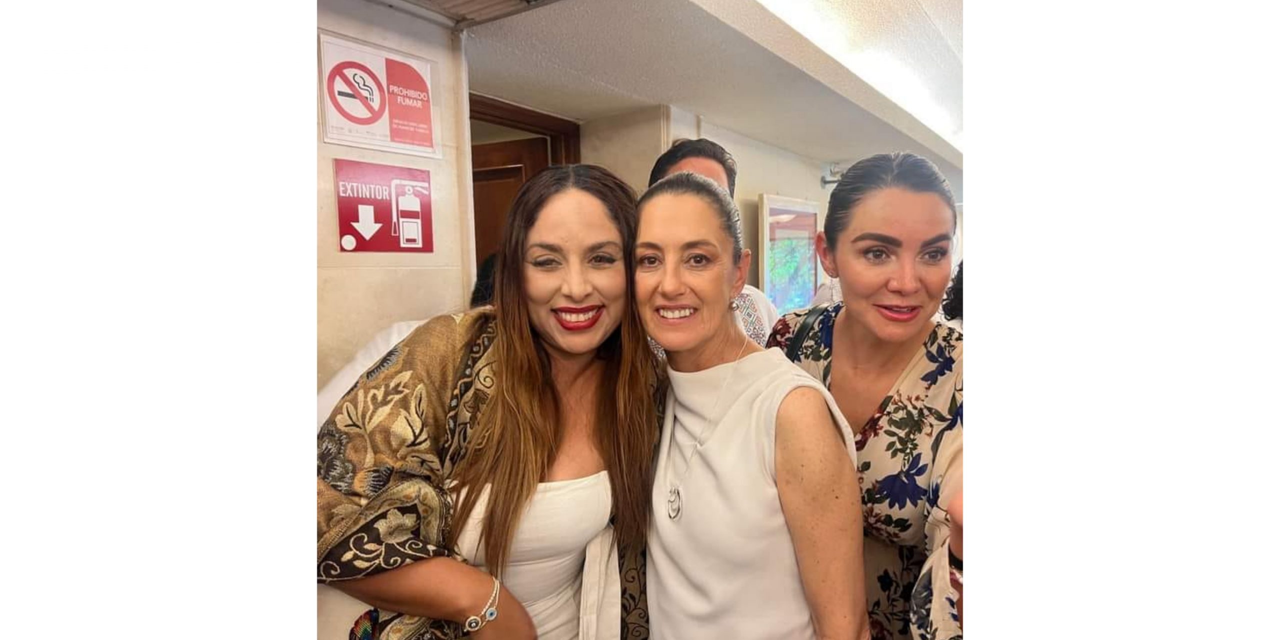 GridArt_20230427_105222323