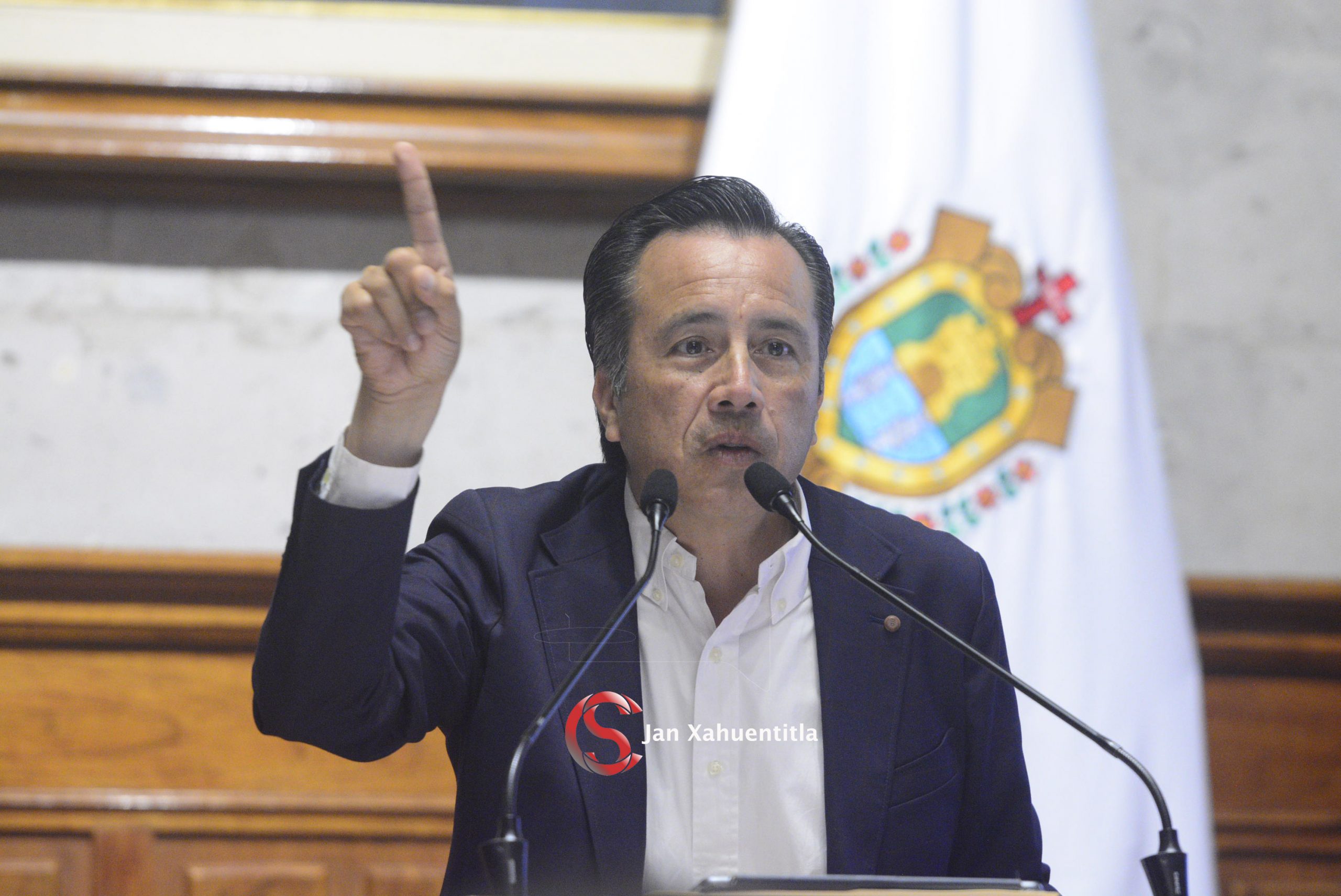 Continúan investigaciones para dar con los responsables de la privación de comunicador de Poza Rica. Cuitláhuac García