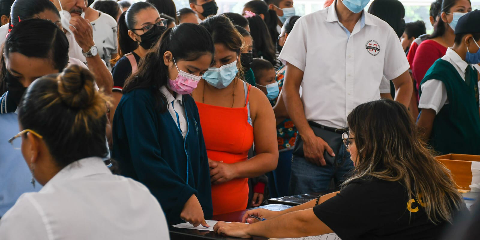 Incrementa Ayuntamiento becas para estudiantes WhatsApp Image 2023-04-10 at 14.13.22