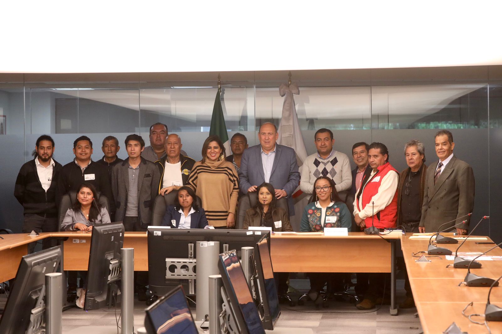 Fue designado el tercer bloque de coordinadores de enlace legislativo en Veracruz WhatsApp Image 2023-04-11 at 21.35.52