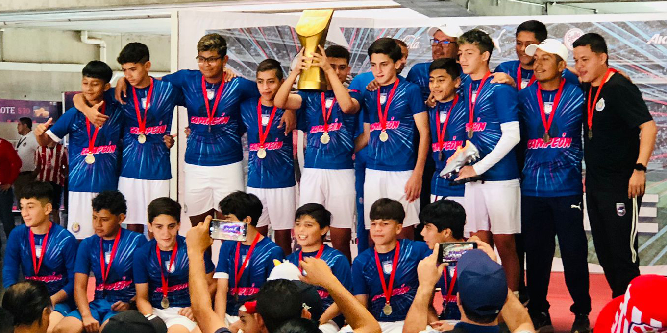 Rebaño Chivas Veracruz 2009, bicampeón en Guadalajara WhatsApp Image 2023-04-14 at 15.37.43