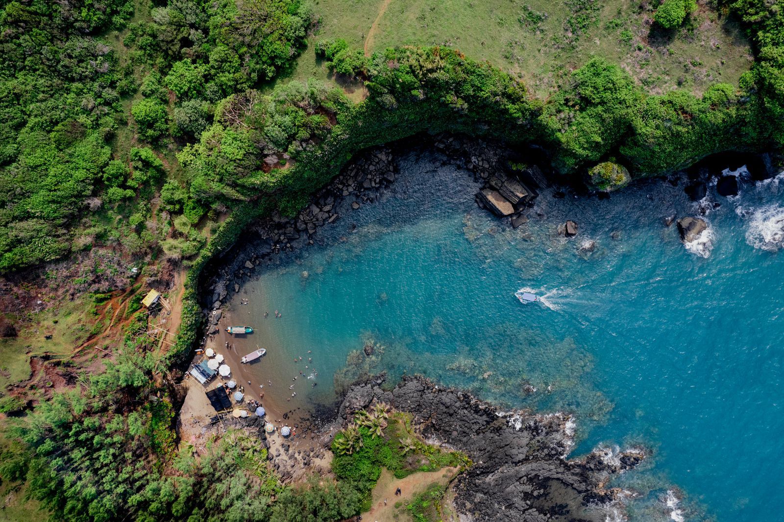 Fortalece Gran Fondo Tour por Veracruz el turismo deportivo estatal roca partida paisaje