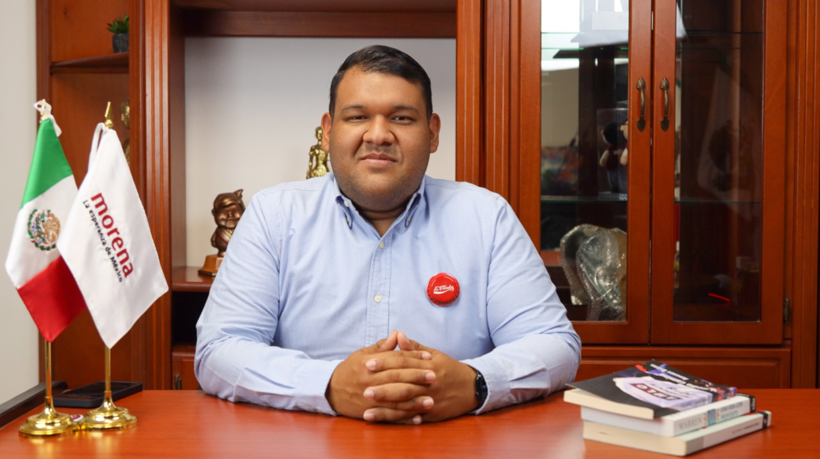 Punto y coma Yair Ademar