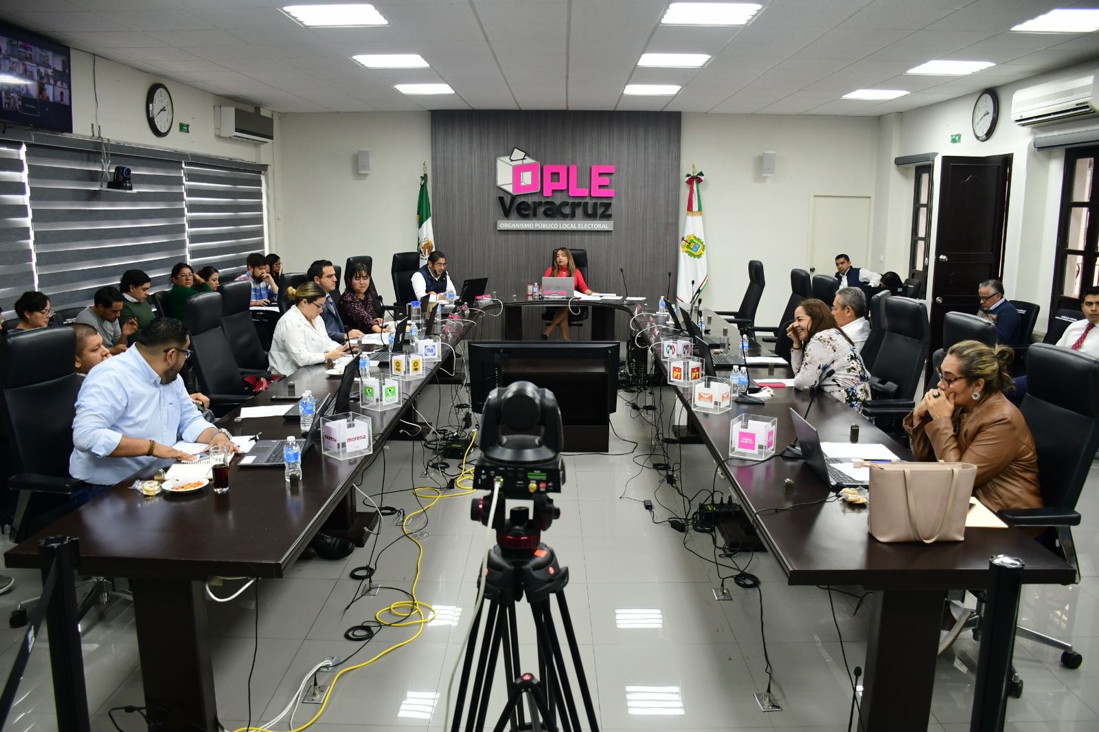 Ganadoras del Concurso del Servicio Profesional Electoral Nacional se incorporan al OPLE Veracruz Ople