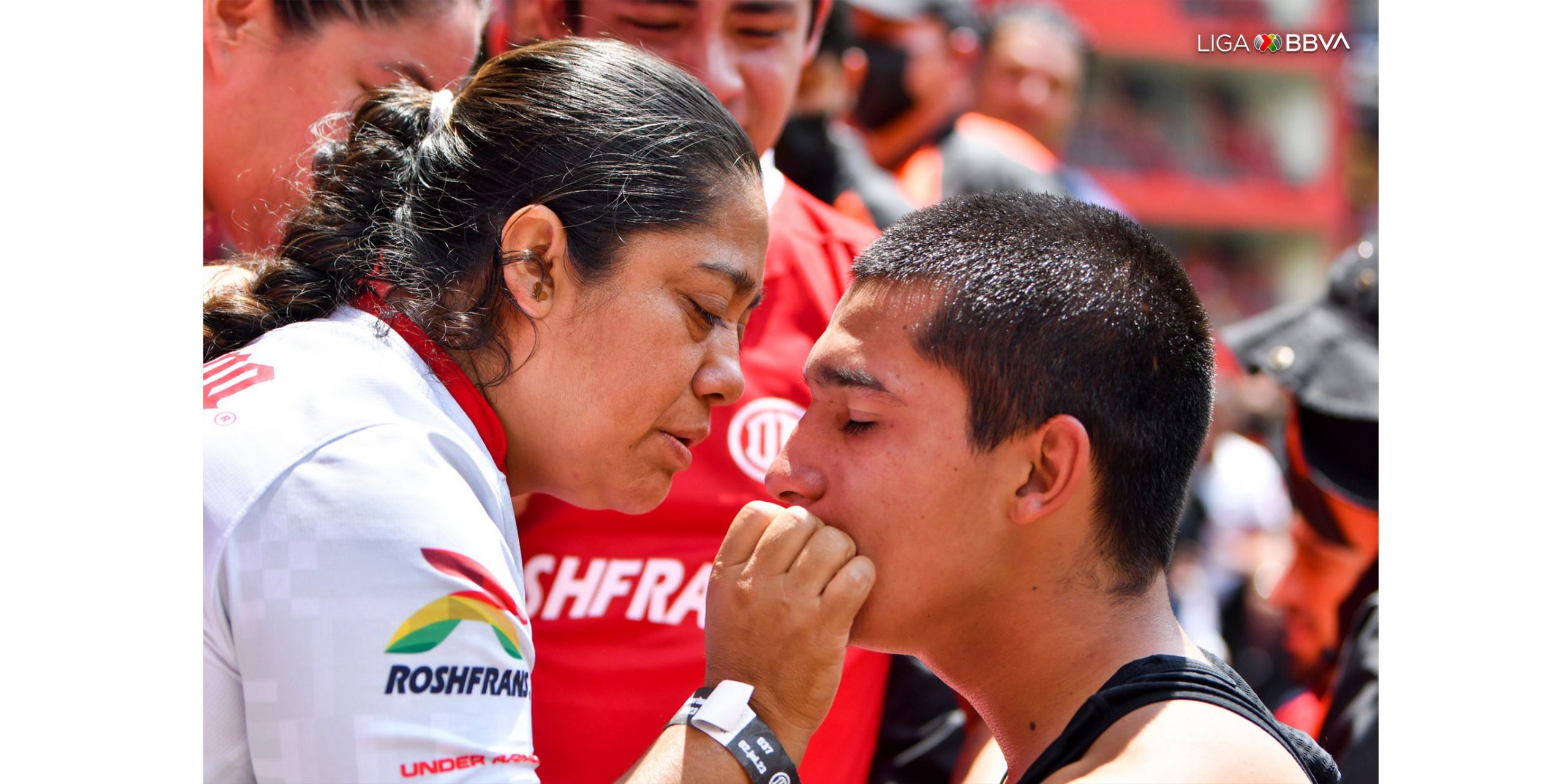 El xalapeño Sait Tlaxcalteco salió entre lágrimas, tras debutar con Toluca (VÍDEO) Sait Tlaxcalteco