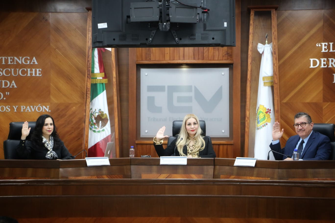 Pleno del Tribunal Electoral de Veracruz (TEV) resolvió cinco medios de impugnación TEV