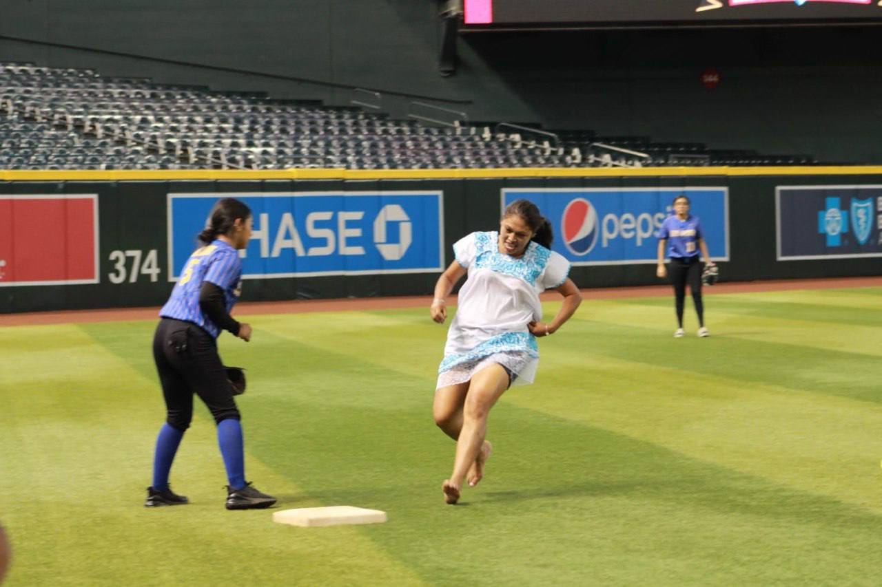 Triunfan las Amazonas de Yaxunah en Arizona 380429083_909455123883444_8238936200447788872_n