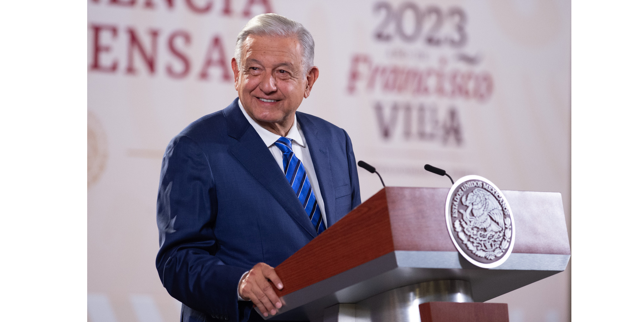 AMLO respalda a Orfis Veracruz y auditora Delia González AMLO