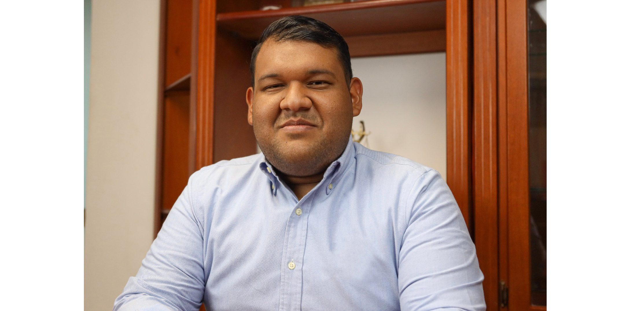 Persistir, resistir y nunca desistir Yair Ademar