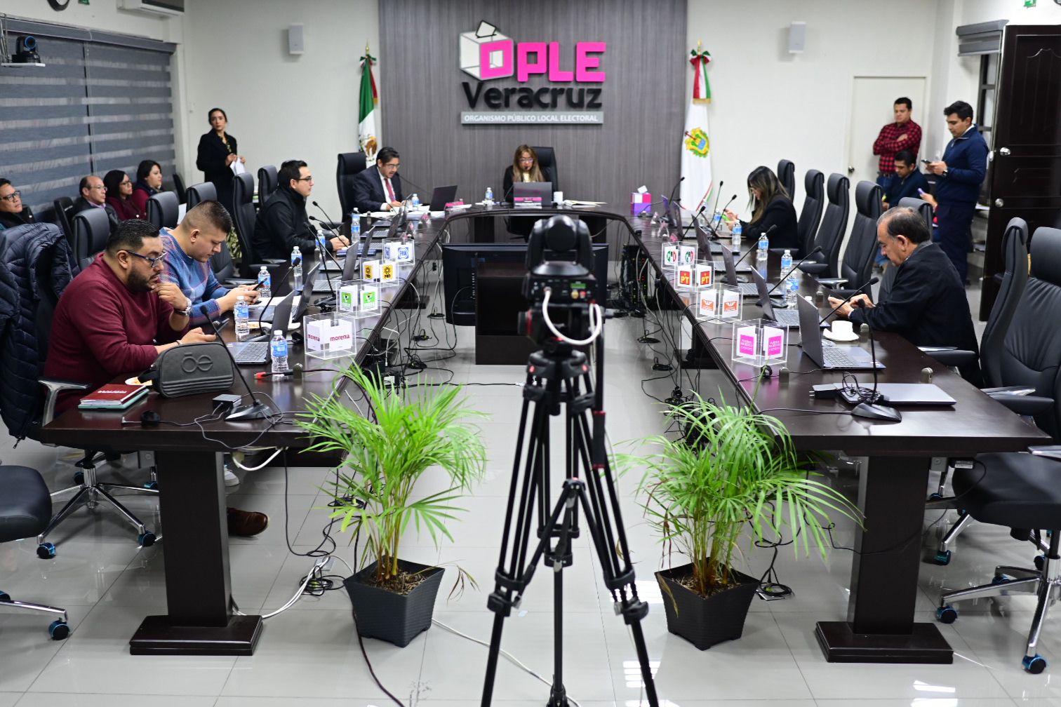 OPLE Veracruz presenta primer informe de monitoreo a medios informativos del Proceso Electoral Local Ordinario 2023-2024 OPLE Veracruz