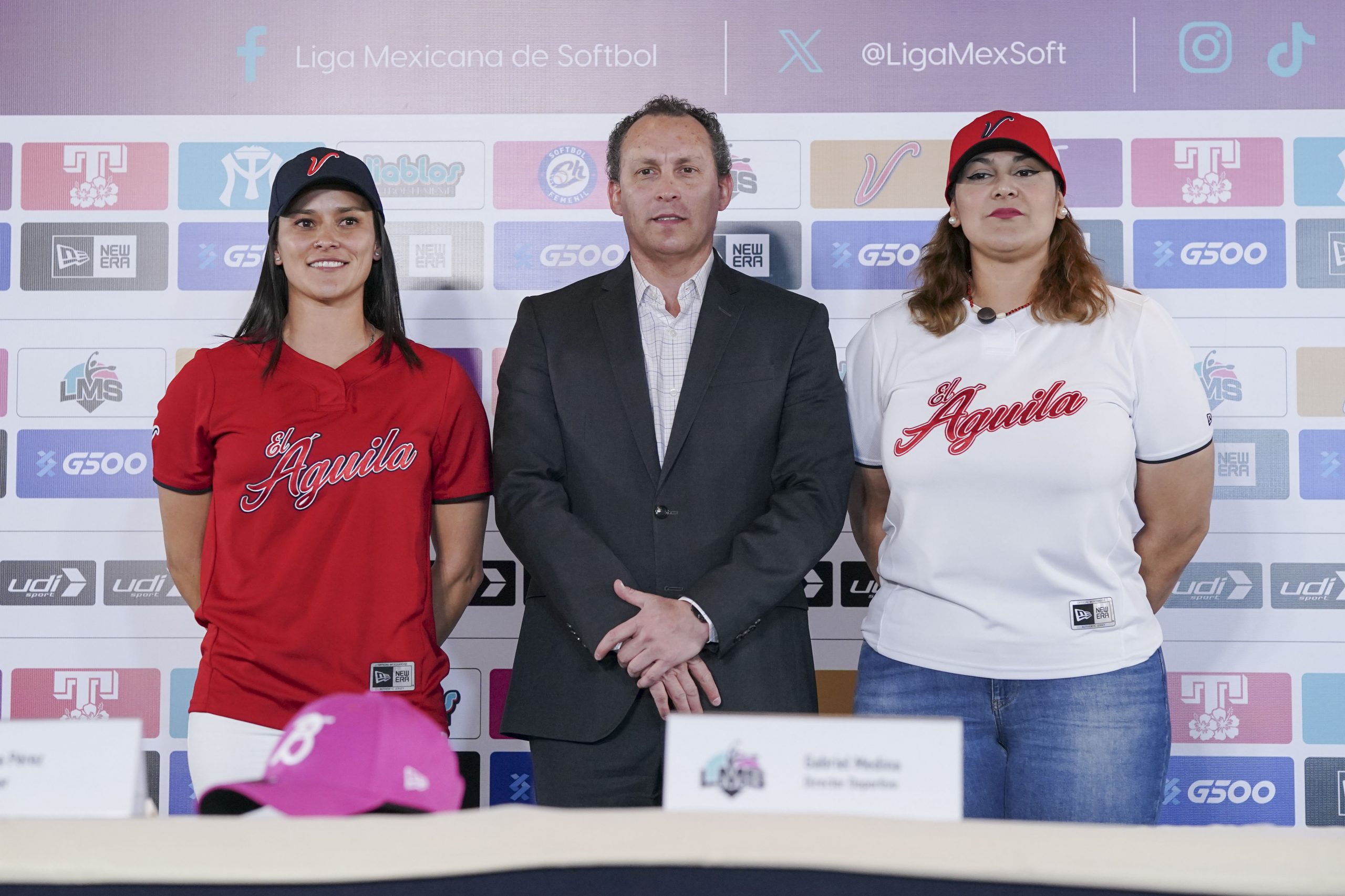 DANIELA LEAL, HORACIO DE LA VEGA Y FLOR IMPERIAL