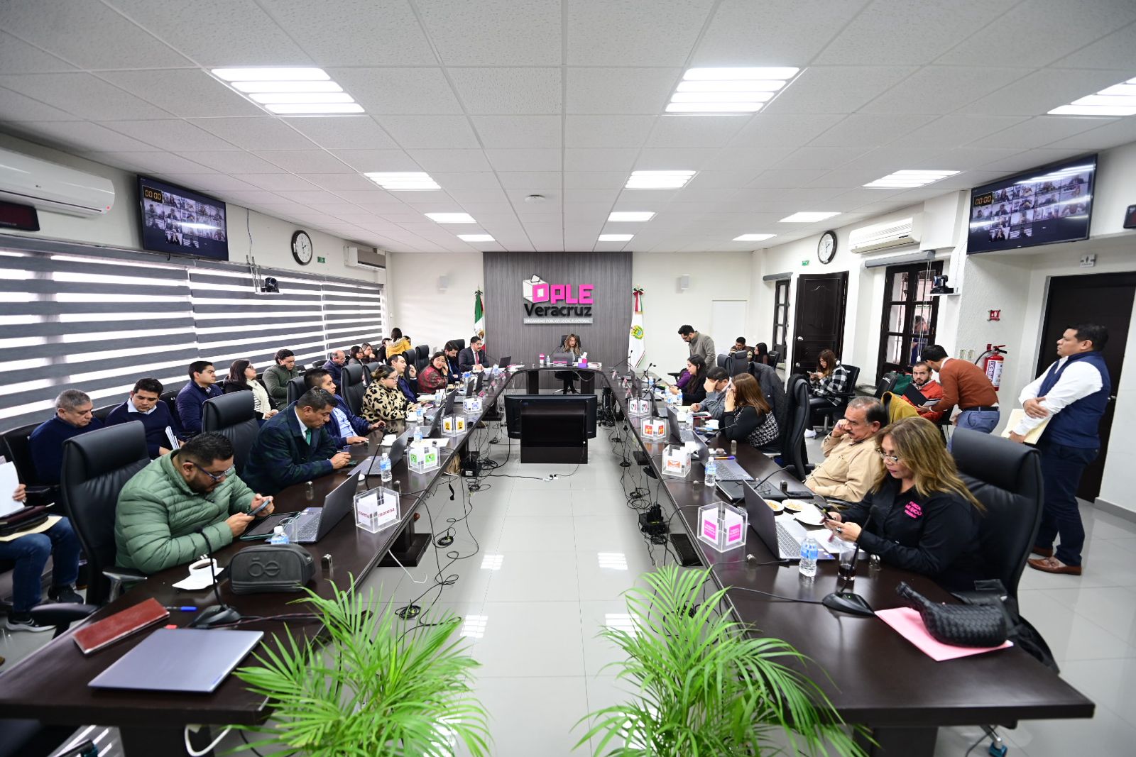 OPLE Veracruz avanza con el Sistema de “Candidatas y Candidatos, CONÓCELES” Ople Veracruz