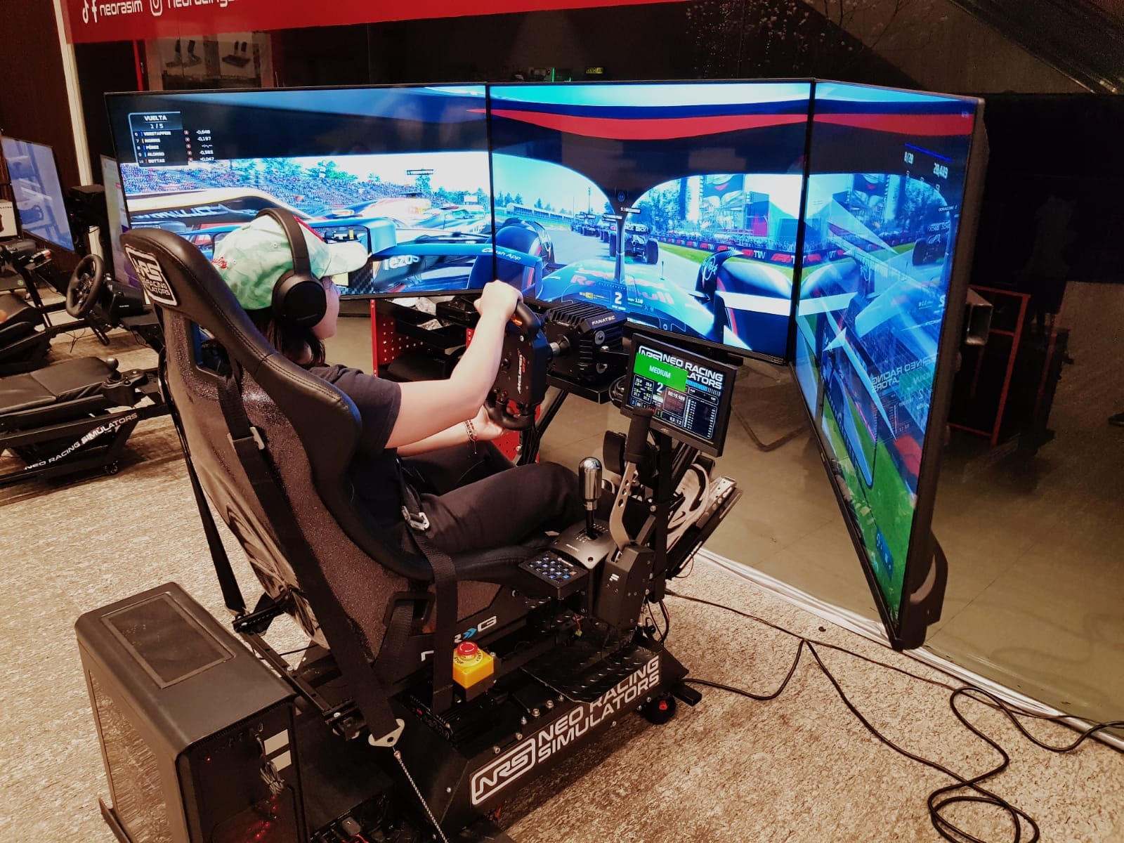 prueba la tecnología de Neo Racing Simulators