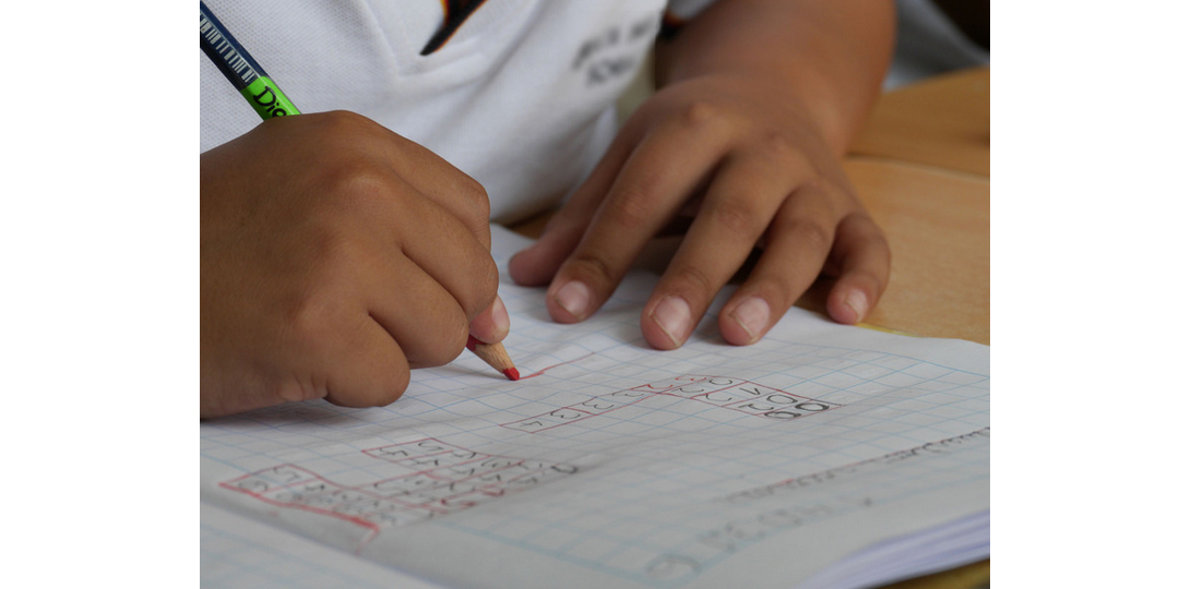 escuela-educación-aula-estudiante