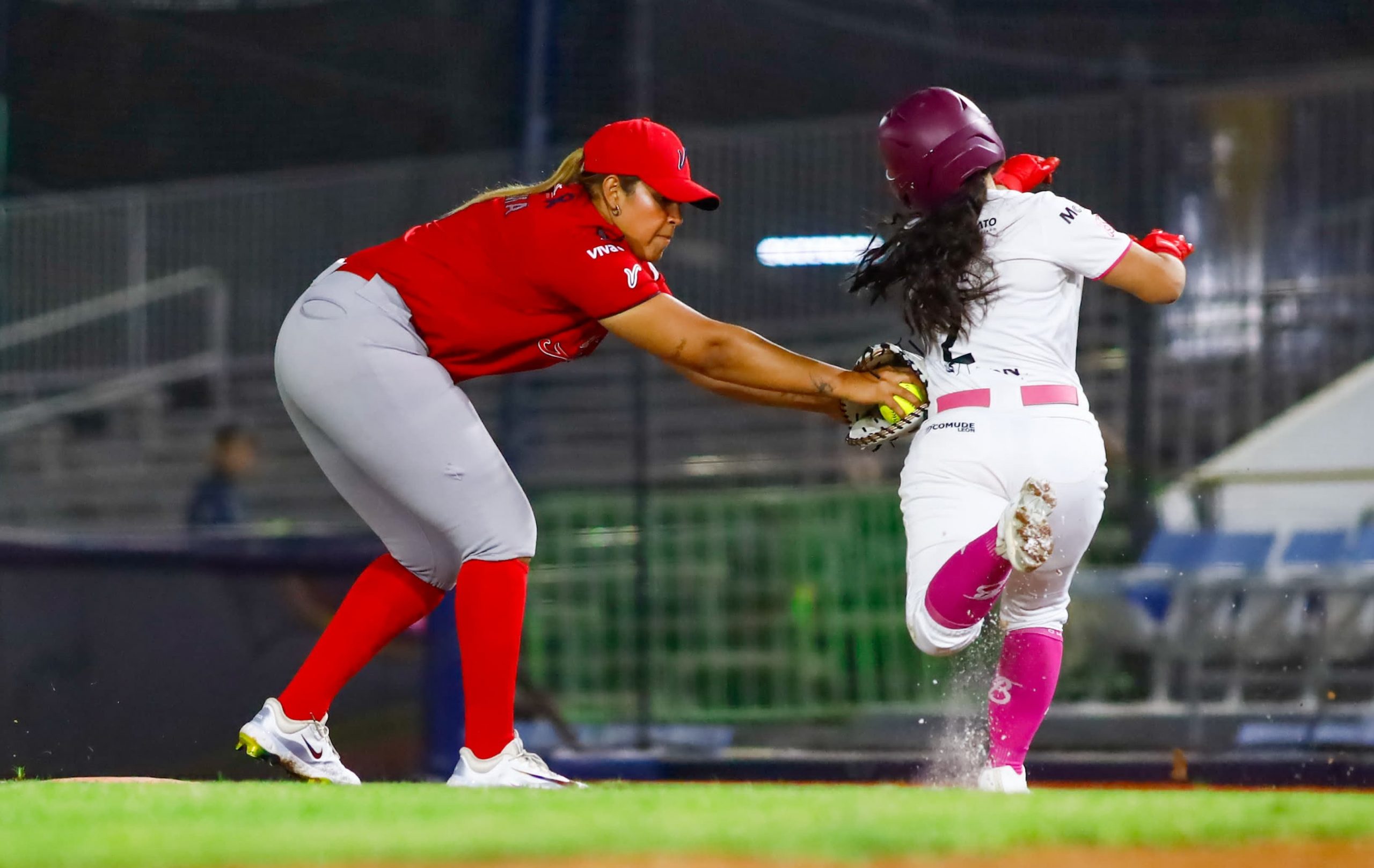 ADRIANA PALMA- Águila de Veracruz