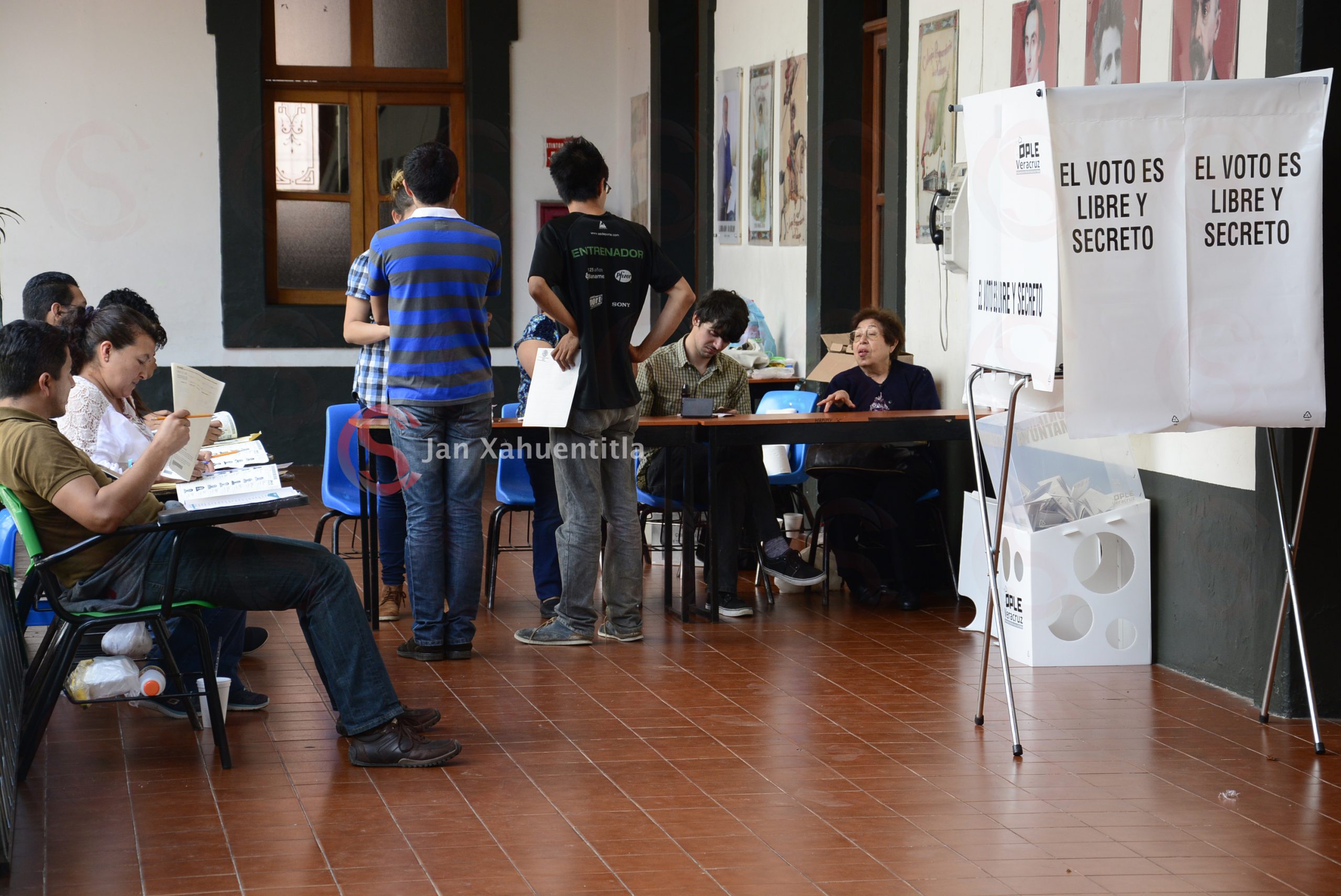 Elecciones-votaciones