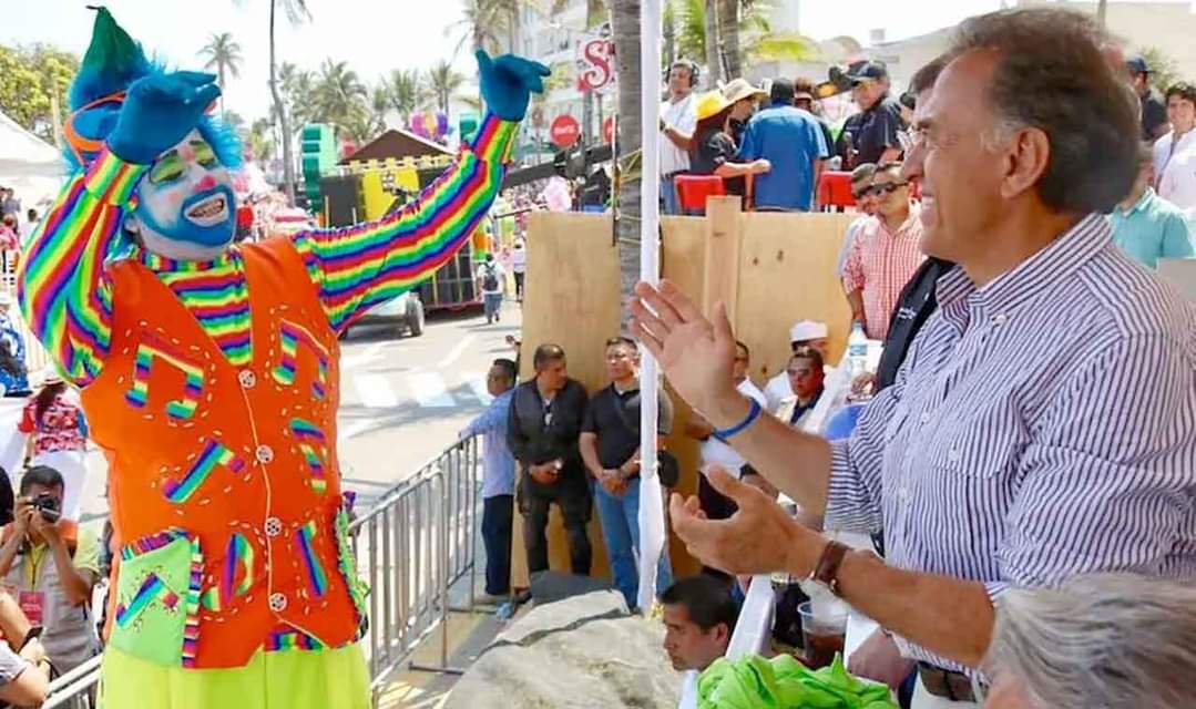 Fundación priista Colosio hace reconocimiento al panista "Cascarita" FB_IMG_1709050519075