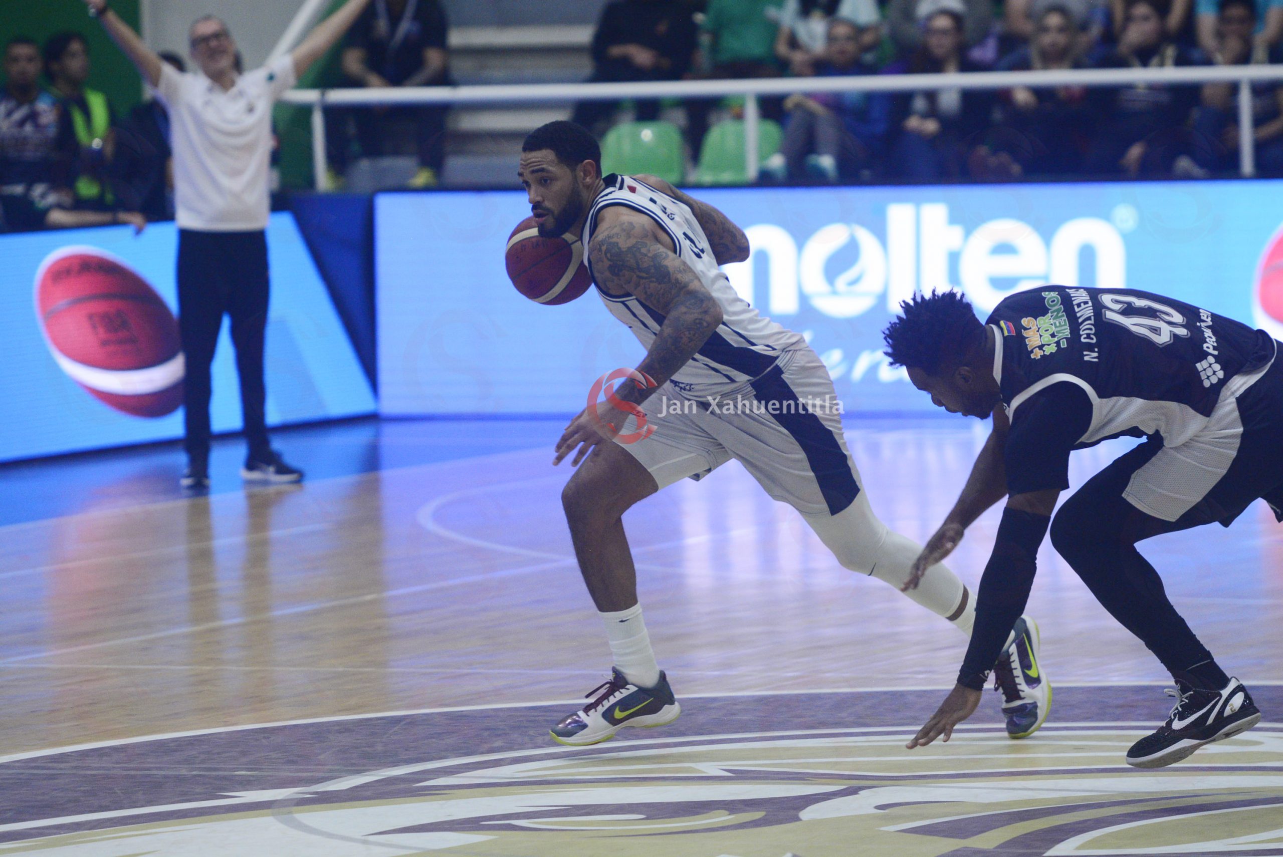 La capital del baloncesto vivirá una semana llena de clásicos Halcones-de-Xalapa-3