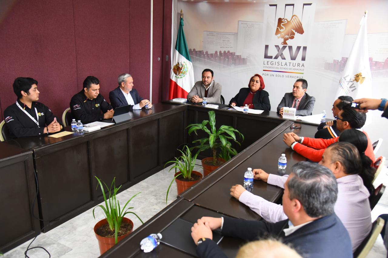 Signan Congreso y Sefiplan convenio para profesionalización de servidores públicos Signan Congreso y Sefiplan convenio para profesionalización de servidores públicos