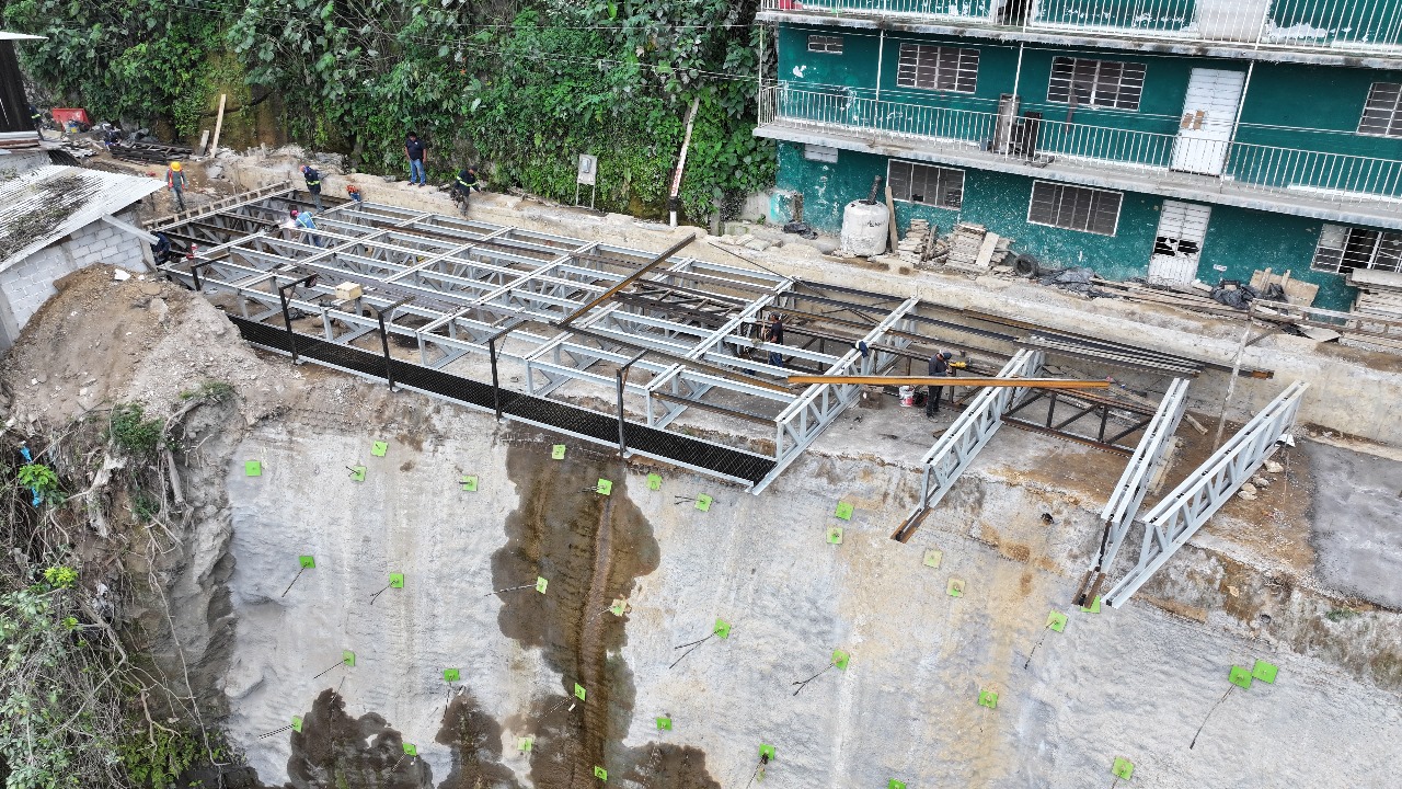 En la segunda semana de marzo entregará obra del muro en la “ex vía del Huatusquito” 6fdff35d-2413-4bd7-9847-dcf6c4581c2b