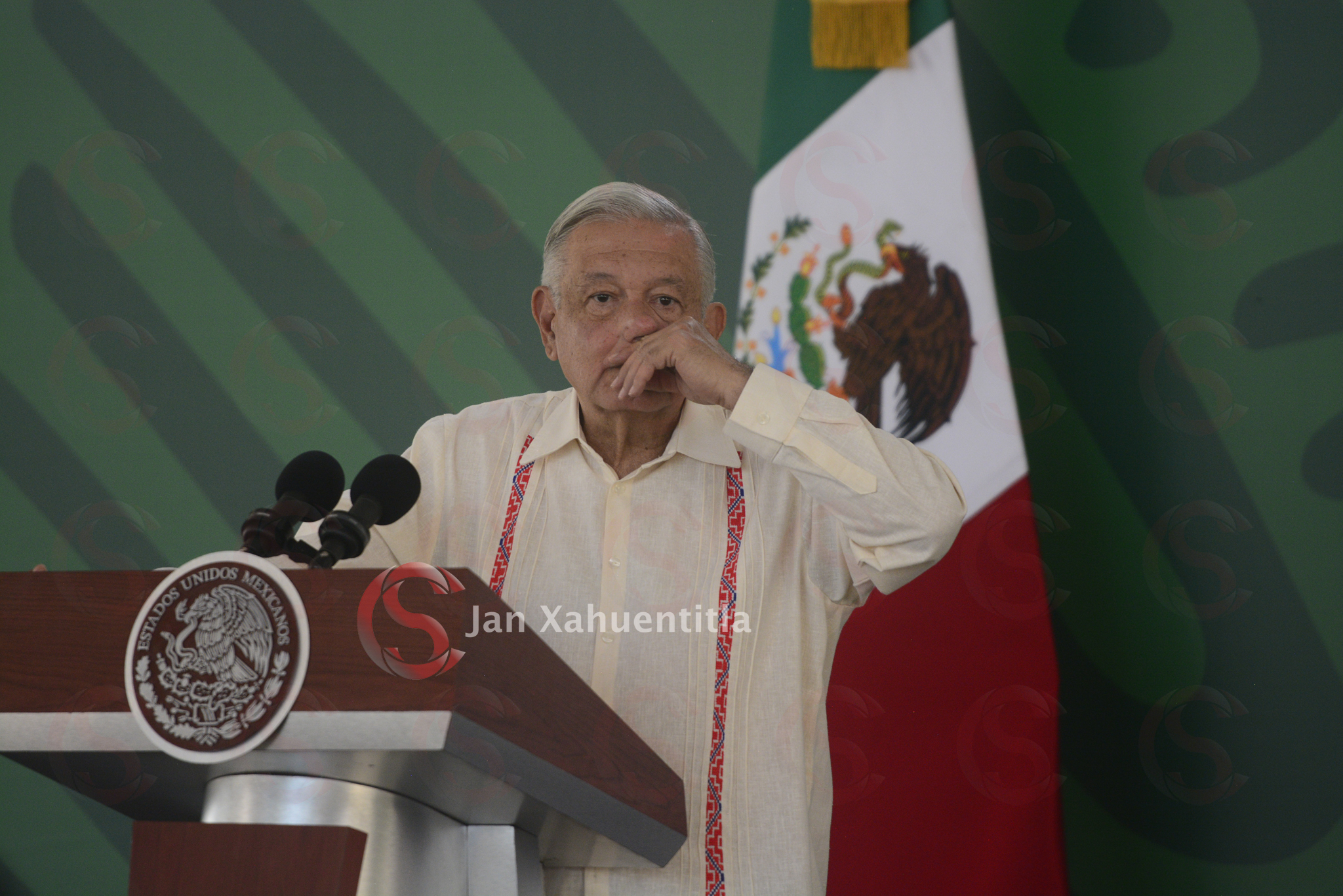 AMLO rechaza acusaciones de corrupción vs sus hijos: ‘si tienen un negocio ilícito, que sean castigados' AMLO-6