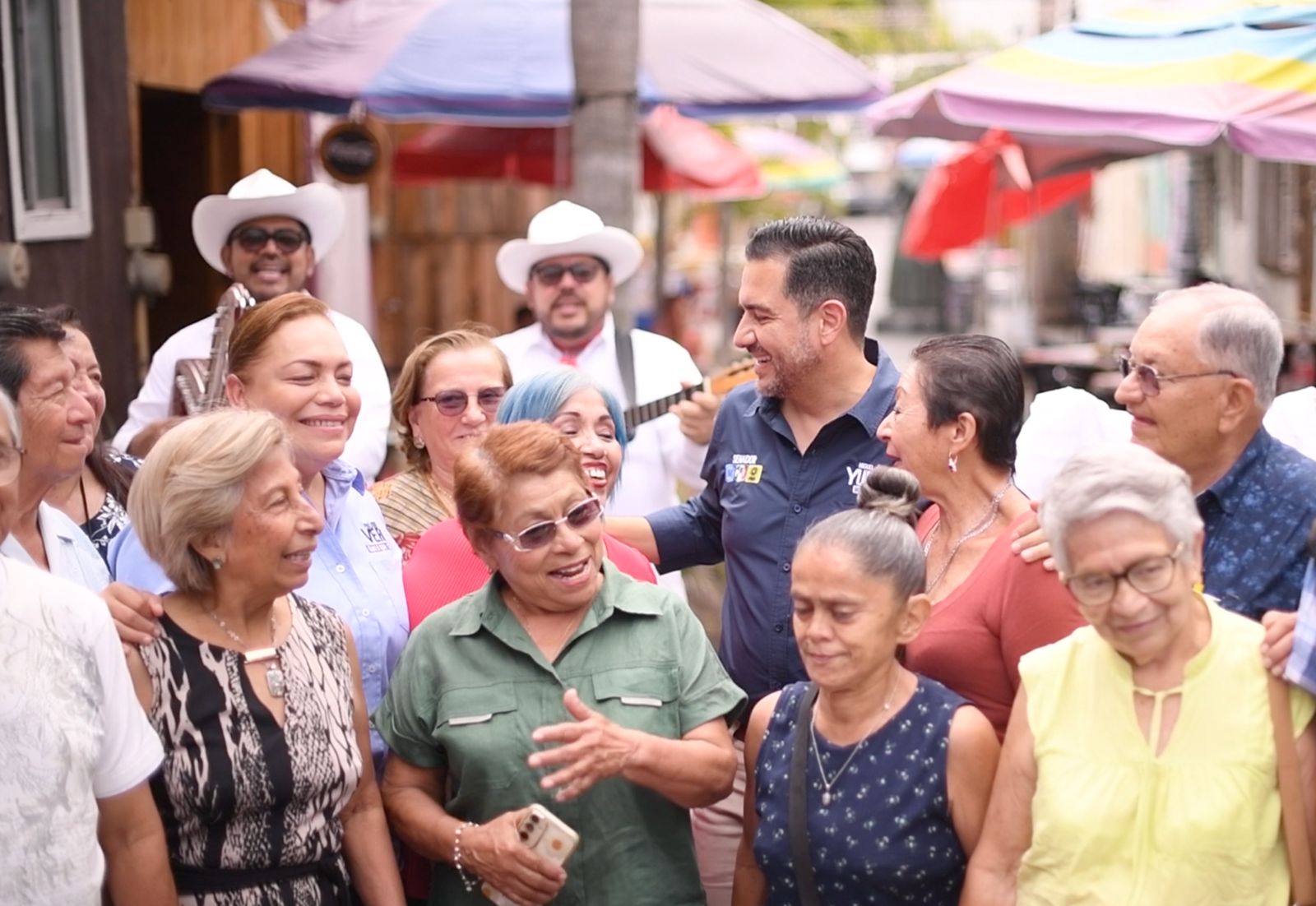 ¡Que los apoyos sociales a los adultos mayores se mantengan, que sean más y mejores!: Miguel Ángel Yunes Márquez