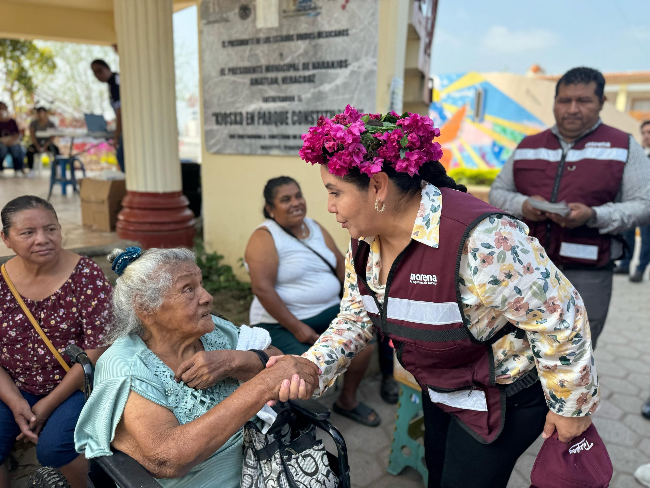 Va Morena por salario mínimo igualitario, adelanta Claudia Tello Va Morena por salario mínimo igualitario, adelanta Claudia Tello