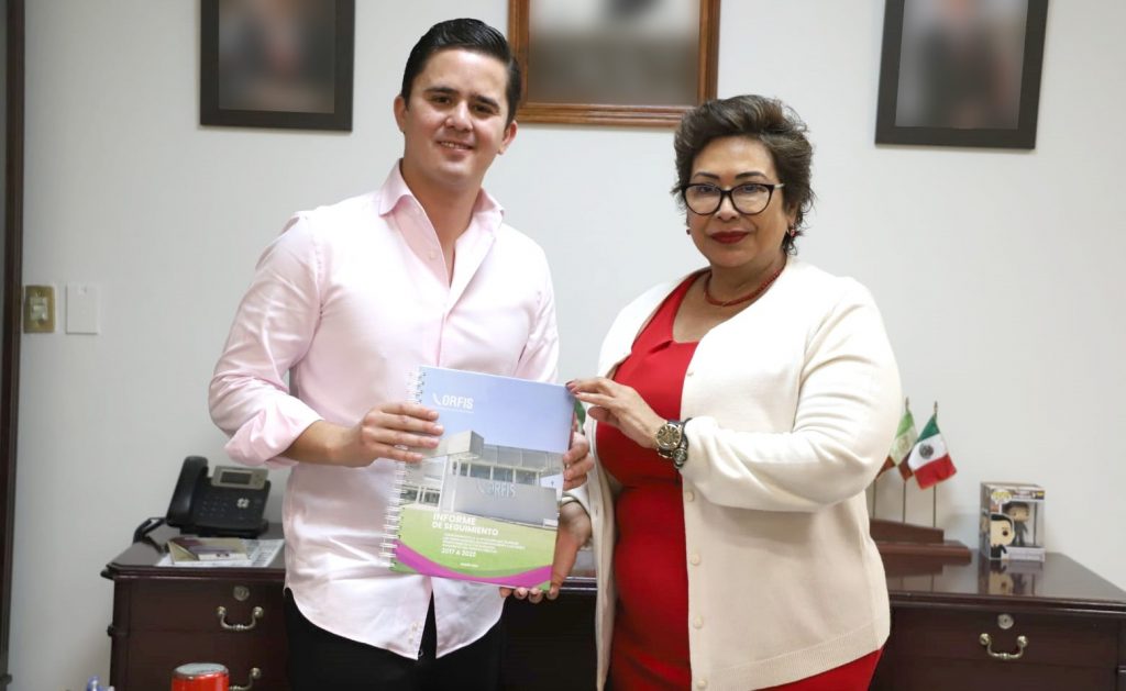 Delia Cobos