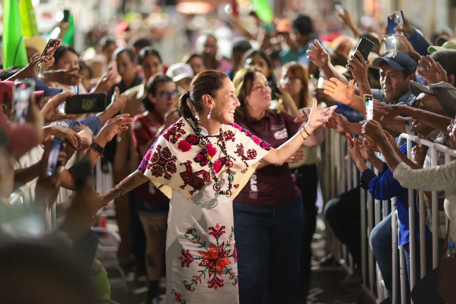 Claudia Sheinbaum y Rocío Nahle harán de la salud un derecho al norte de Veracruz Claudia Sheinbaum