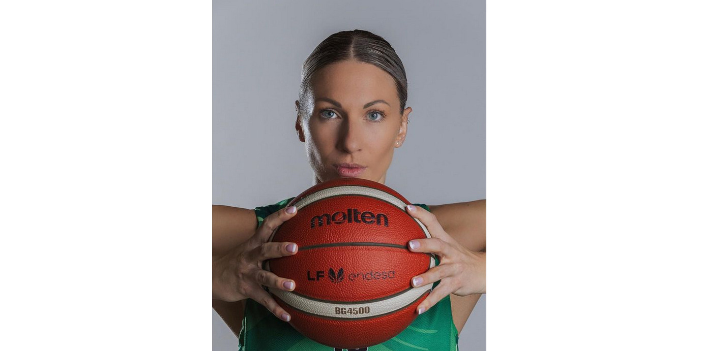 Se une al roster emplumado la seleccionada neerlandesa Natalie Van Den Adel