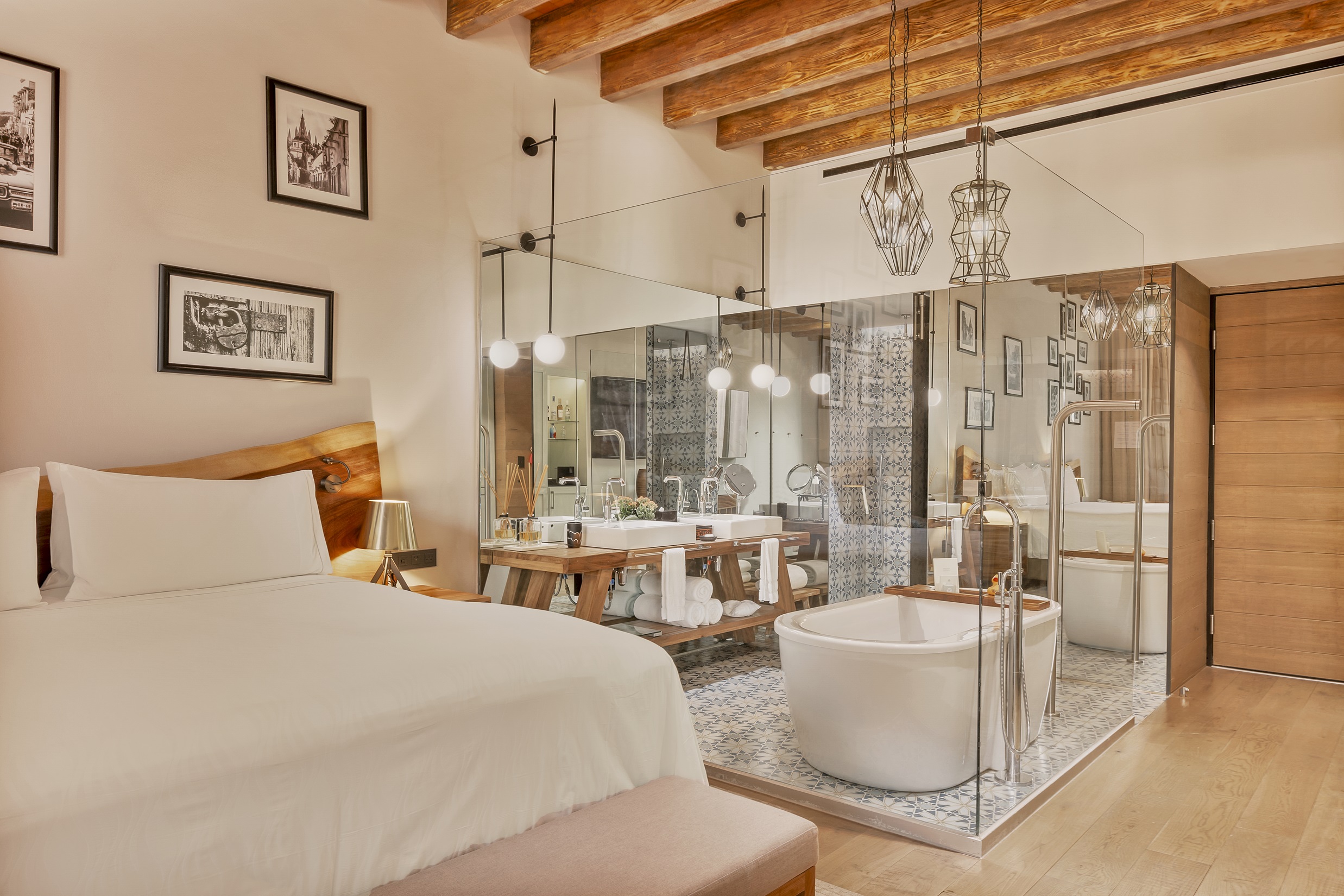 Live Aqua San Miguel de Allende celebrará "Los 50 mejores bares de América del Norte" SERENITY SUITE SMA