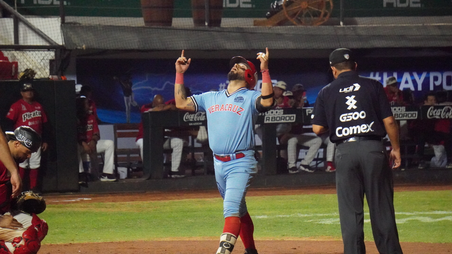 Con batazos de poder, El Águila amarra serie ante Piratas Águila de Veracruz