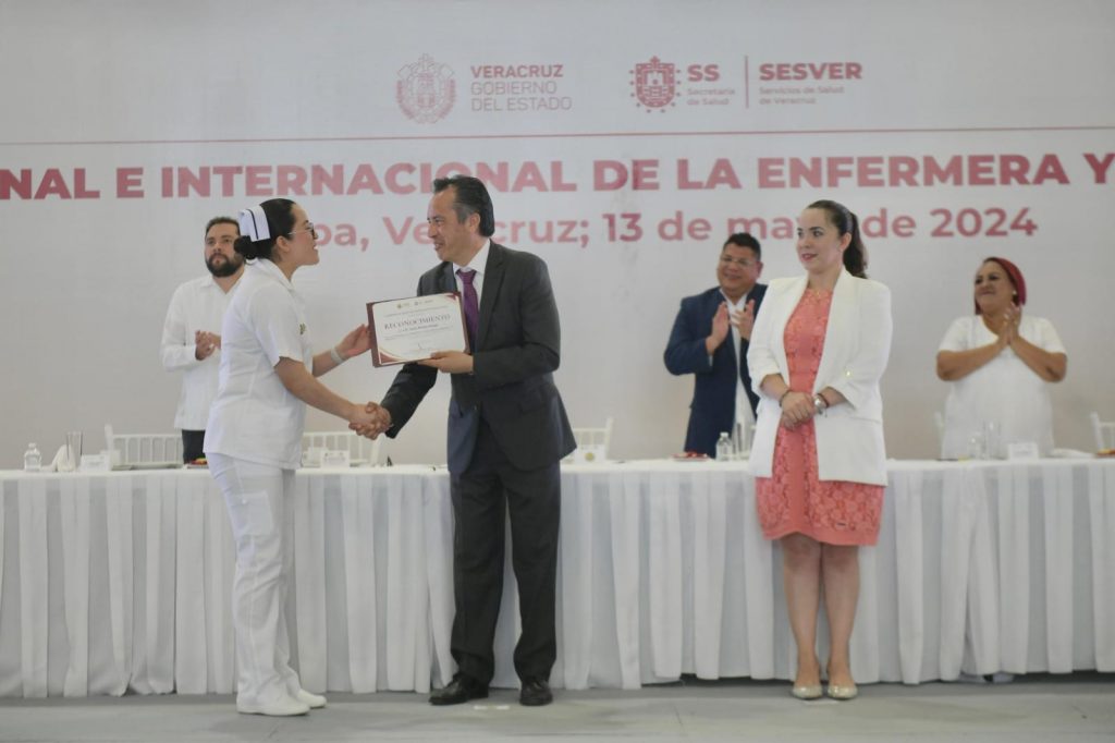 cuitlahuac enfermeras
