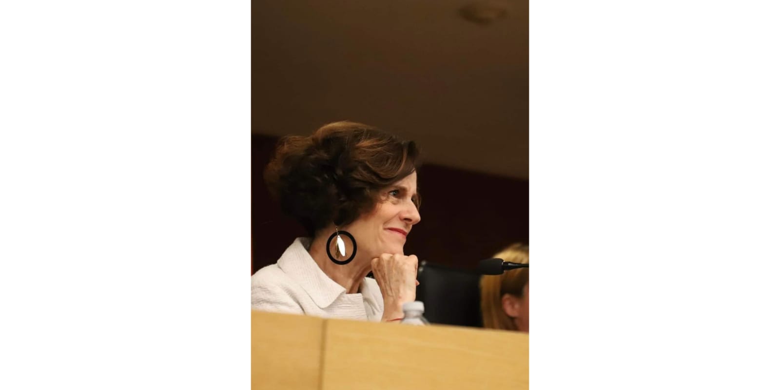 Tunden a Denise Dresser en Xalapa; la acusan de violar veda electoral IMG-20240601-WA0009