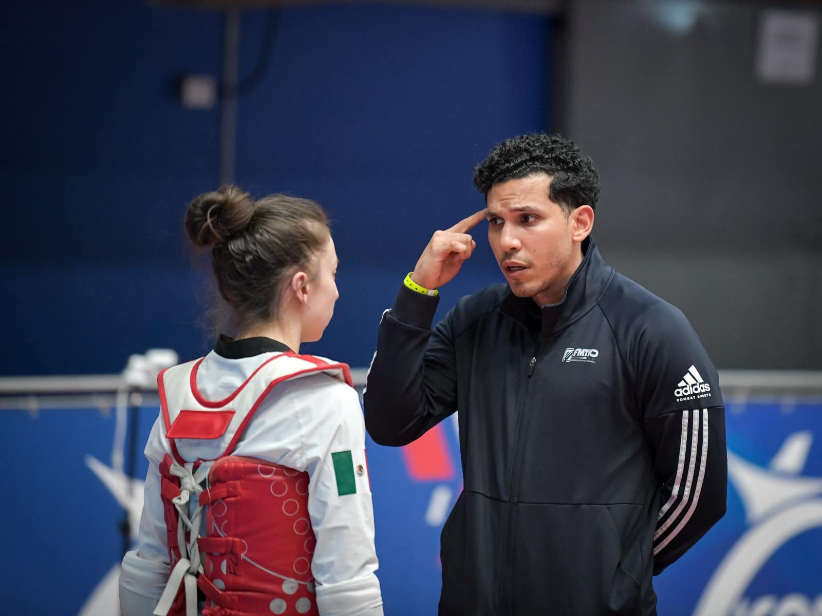 Debuta Abel Mendoza como entrenador nacional de taekwondo en Juegos Olímpicos París 2024 mendoza