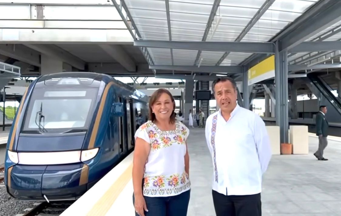 Cuitláhuac y Nahle presumen inauguración de Tren Maya Cuitláhuac y Nahle