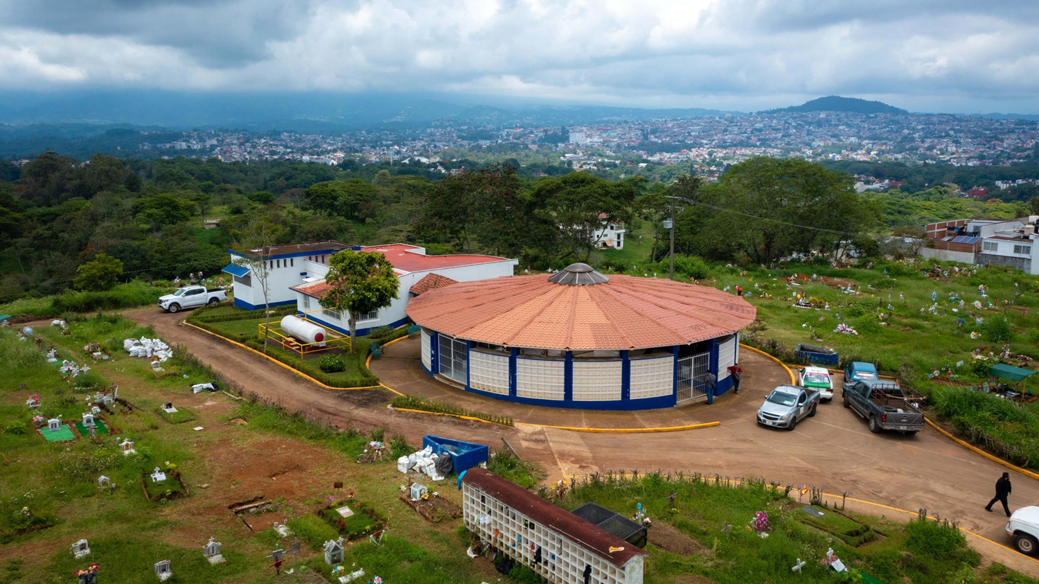 Realiza Ayuntamiento obras de rehabilitación integral en Panteón Bosques de Xalapa Crematorio-02
