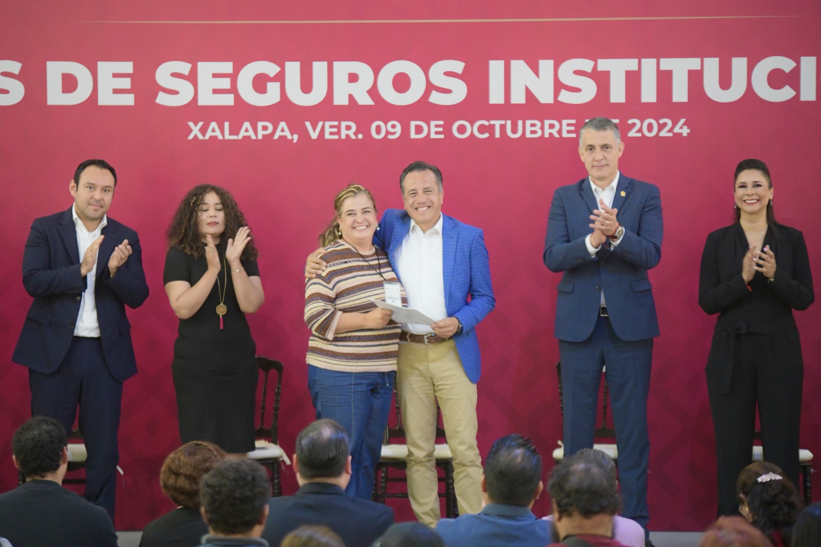 Gobierno de la 4T hace justicia a maestros, paga deuda histórica de seguros tras 14 años IMG-20241009-WA0051