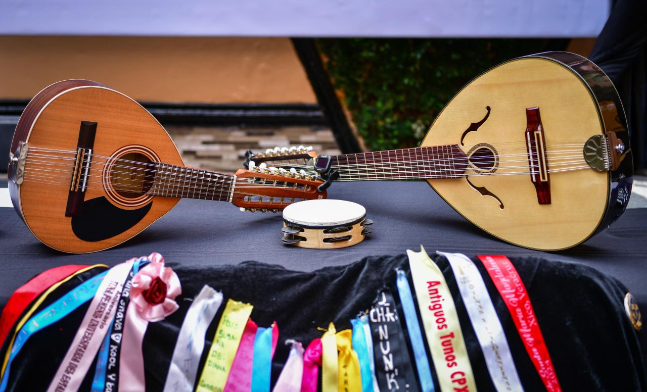 Asiste al concierto De la Tuna a la Rondalla: Tarde Romántica en el Teatro del Estado Tunas