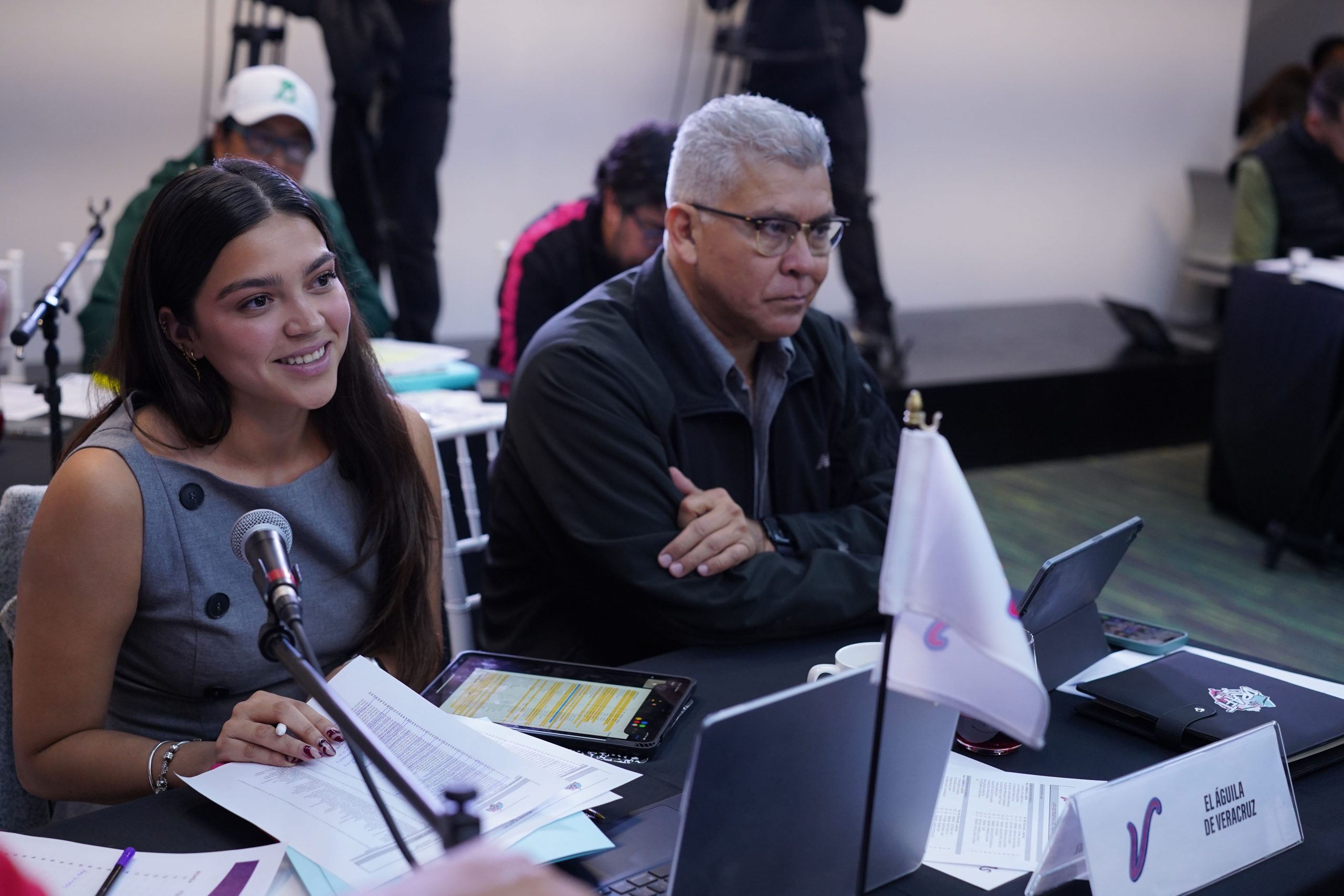 El Águila LMS suma dos mexicanas a su roster RVS00851