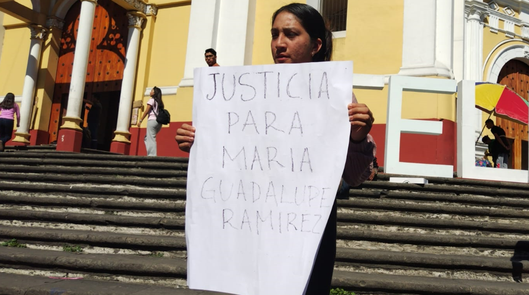 Familiares de vendedora de antojitos se manifiestan Captura de pantalla 2024-12-30 130546