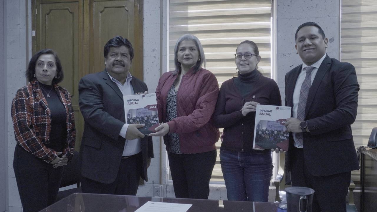 Entrega CEAPP Informe Anual 2024 a Poder Legislativo WhatsApp Image 2024-12-13 at 17.08.41